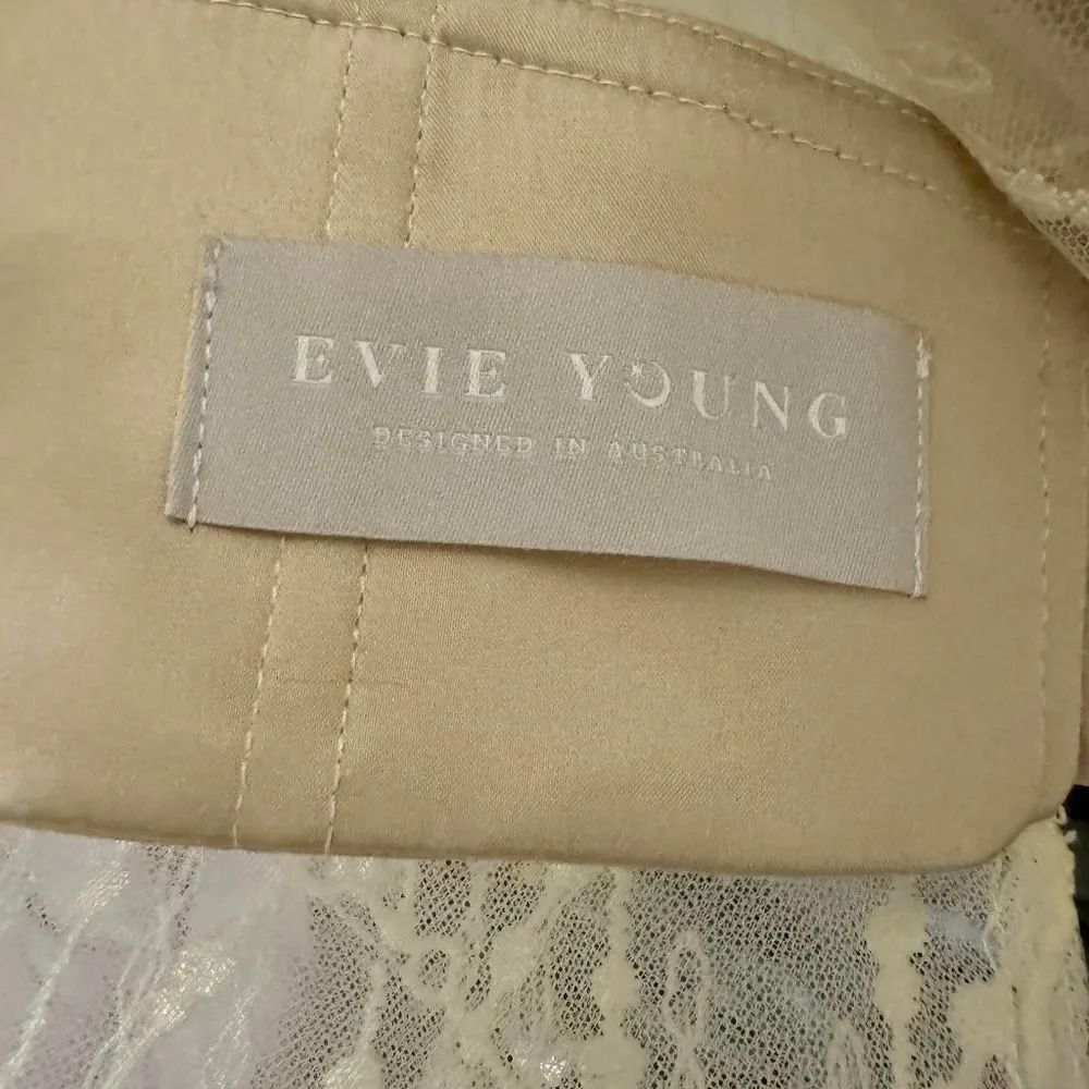 Evie Young Lyric Wedding Dress size 8, Brand NEW, 2 Piece Ivory/Latte - Picture 4 of 12